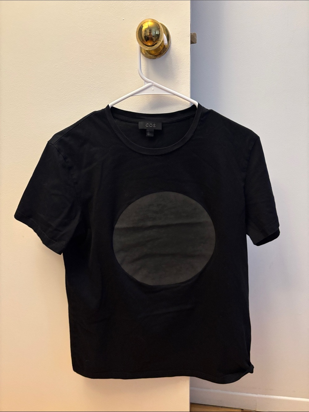 COS Black Short-Sleeve Tee with Matte Circle Graphic